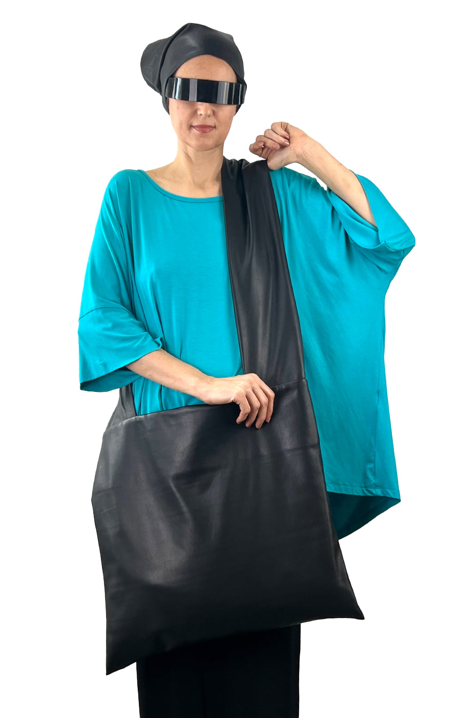 CRUSADER TOTE