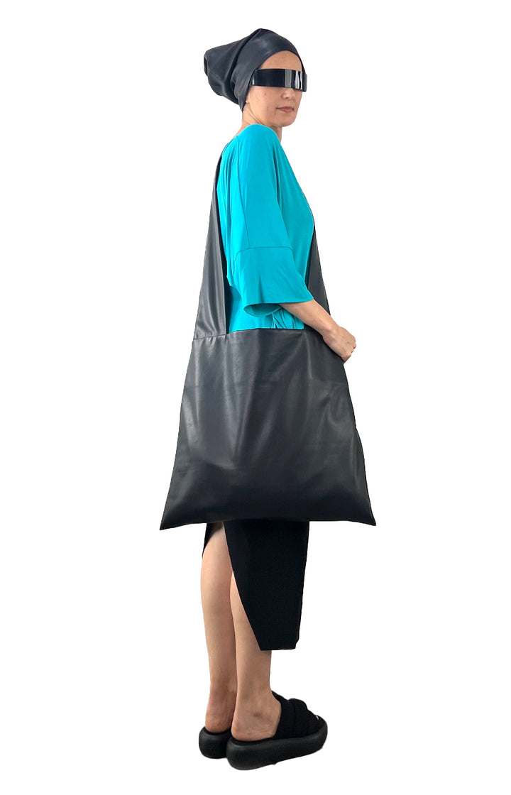 CRUSADER TOTE