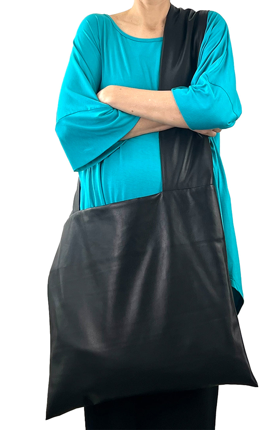 CRUSADER TOTE