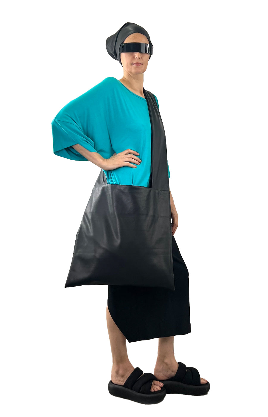 CRUSADER TOTE