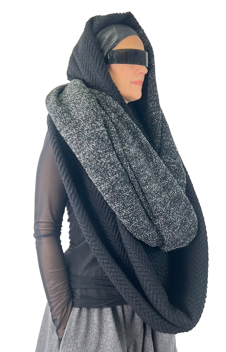 OUROBOROS LOOP SHAWL