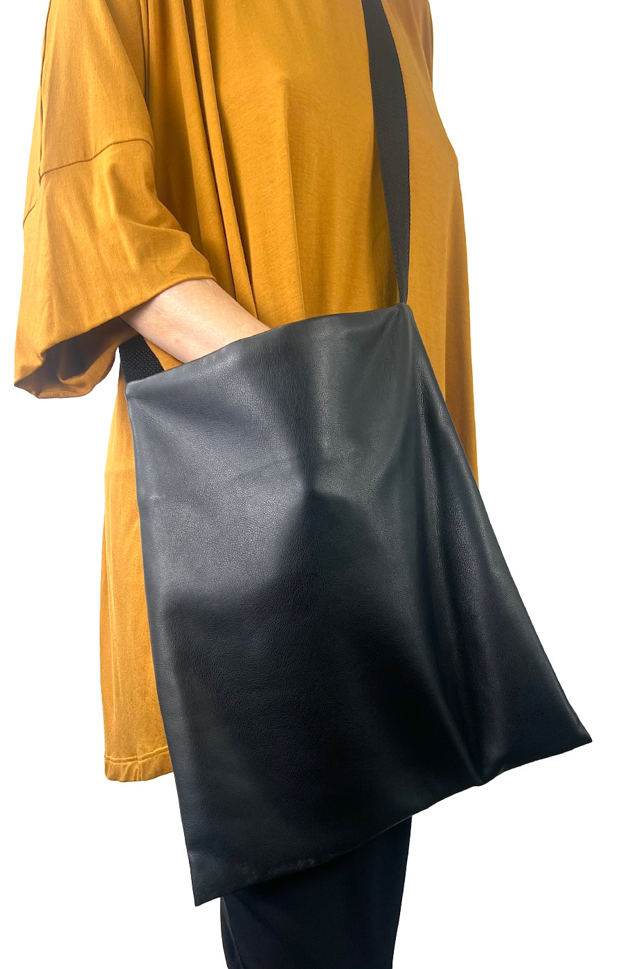 PILGRIM TOTE