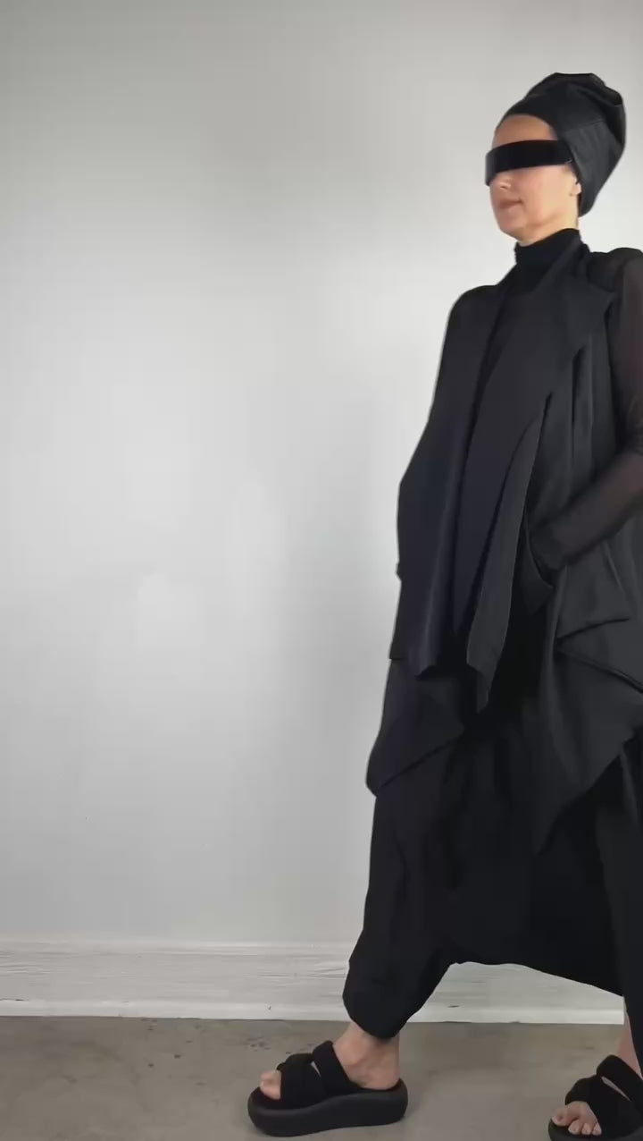 CASCADE VEST