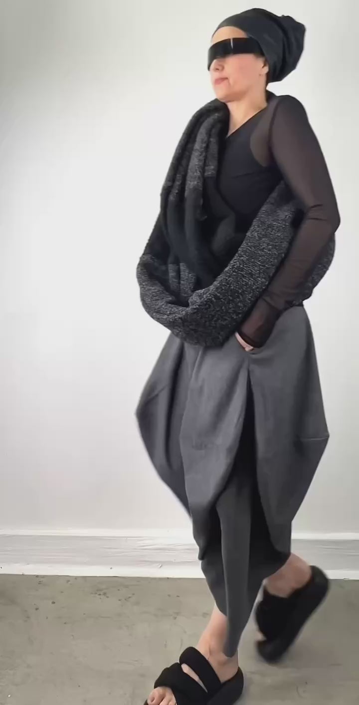 OUROBOROS LOOP SHAWL